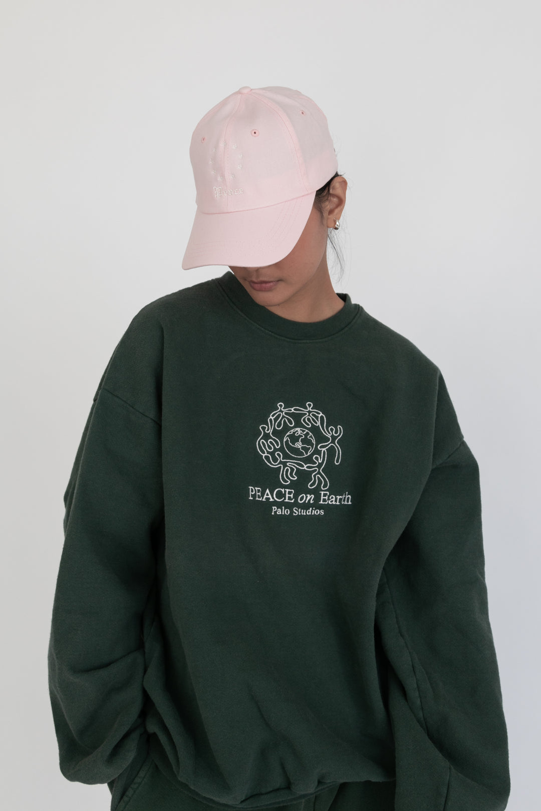 Peace on Earth Crew (Evergreen) – Palo Studios